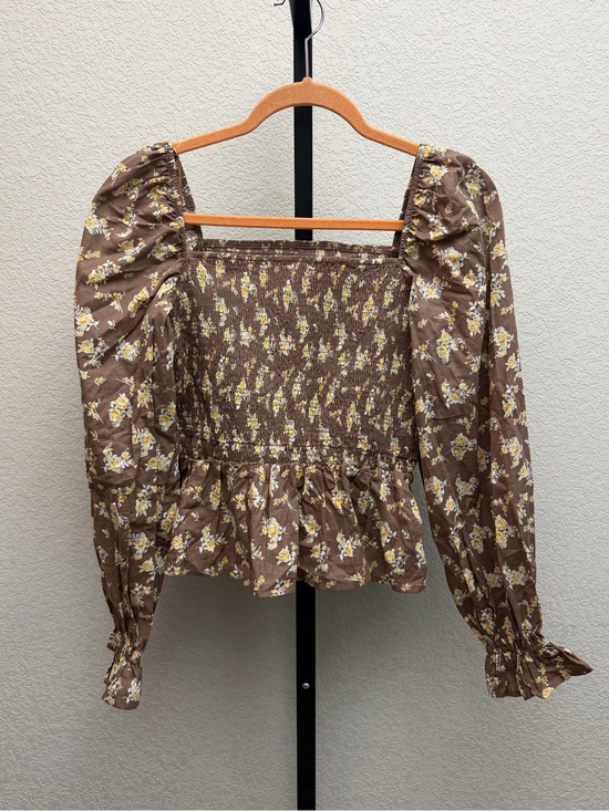 Dizzy Tops - Dizzy Lizzy Women’s Brown Floral Smocked Peasant Blouse